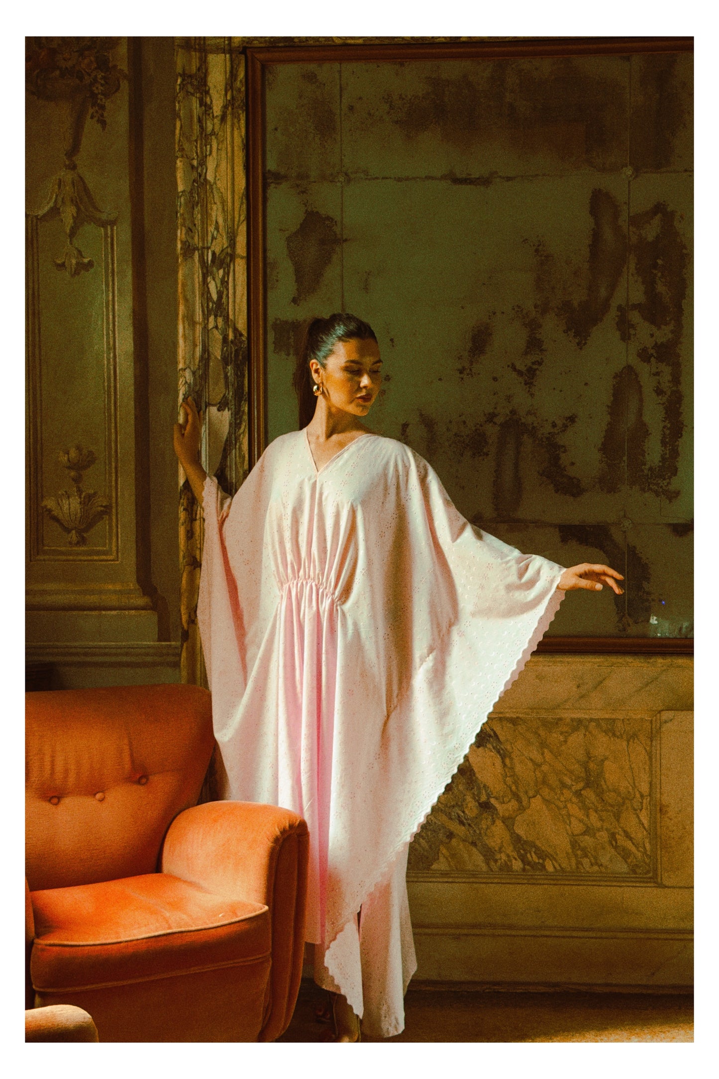 Sangallo Caftan